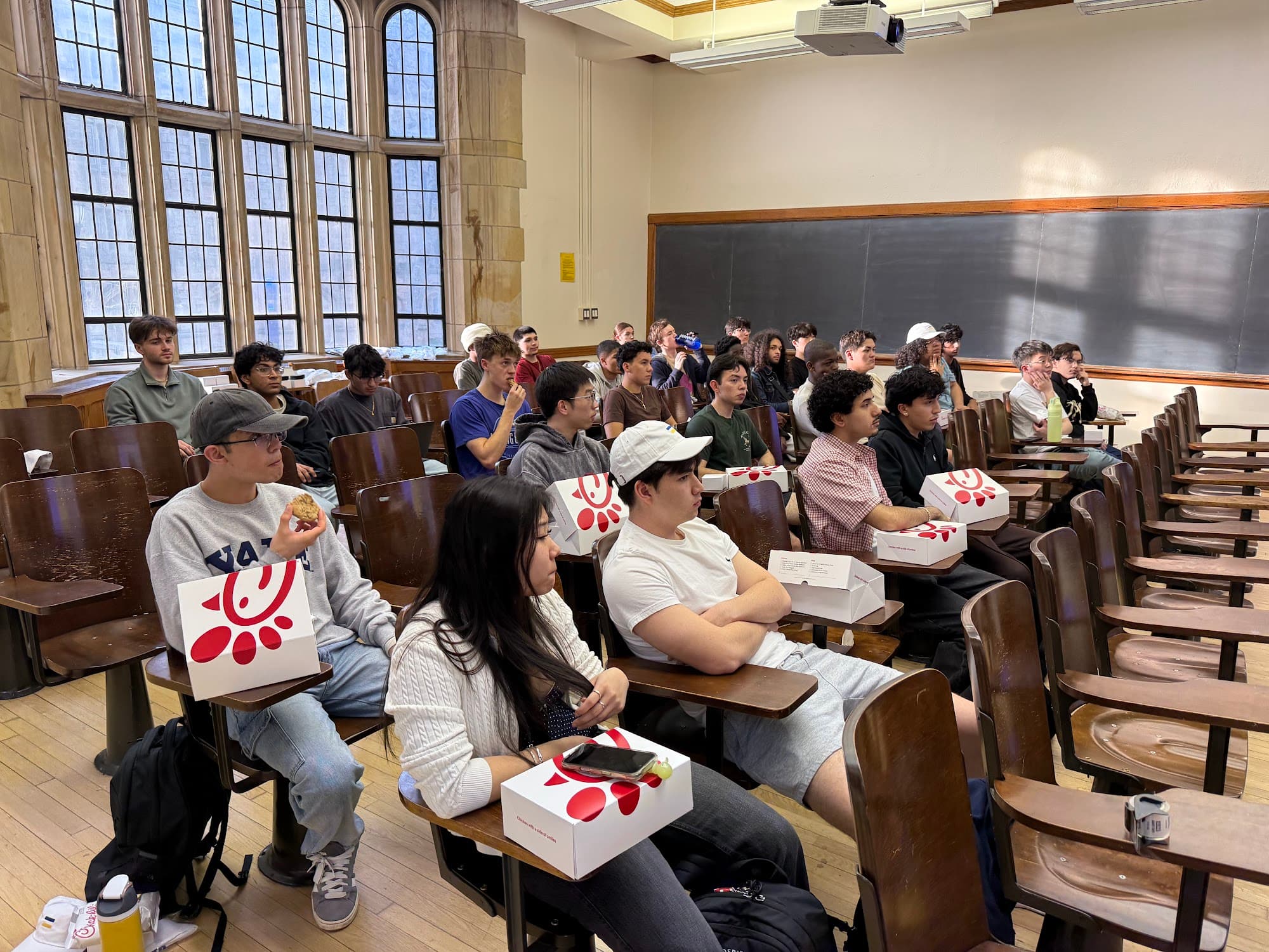 A packed lecture hall at the Visa recruiting event